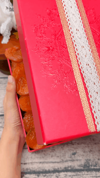 🍑 So Juicy, It’s Hard to Believe They’re Dried! ☀️ California Orchard-Dried Apricots – Soft, Plump & Naturally Sweet-Sam