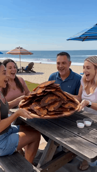 🥩 Slow-Crafted Beef Brisket Bites – Rich Beef Flavor, Ready to Enjoy-Sam